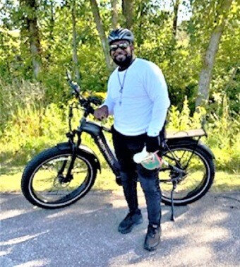 Gary Robinson with Bike